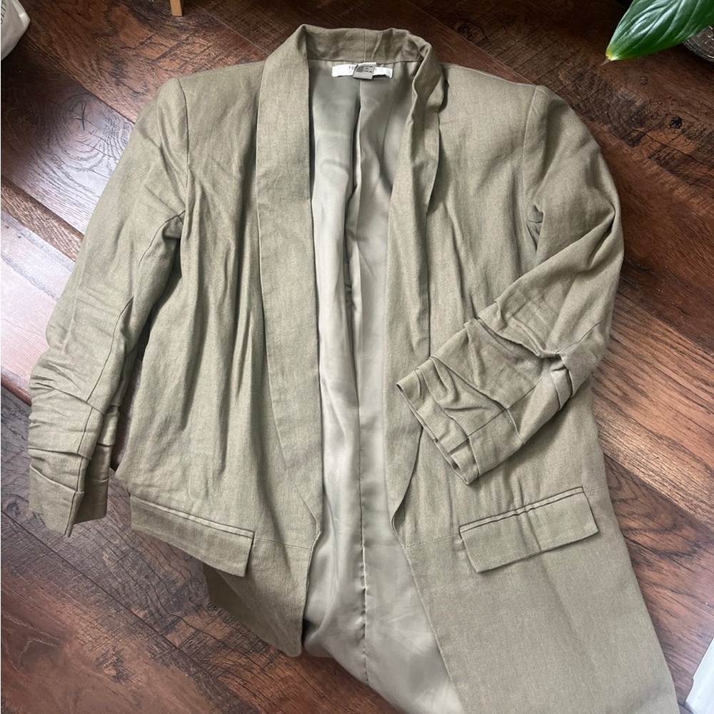 Super Cute! Forever 21 - Linen-like Blazer!